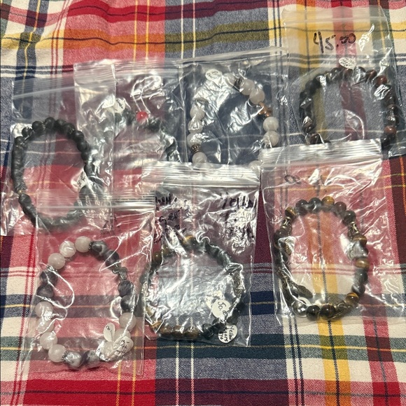 Jewelry - Assorted Beaded Bracelets bundle
